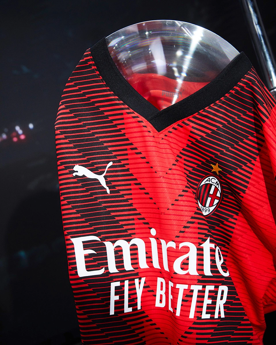 刚刚LSB官宣了原AD选手Envyy的离队，以及新AD选手Teddy的加入